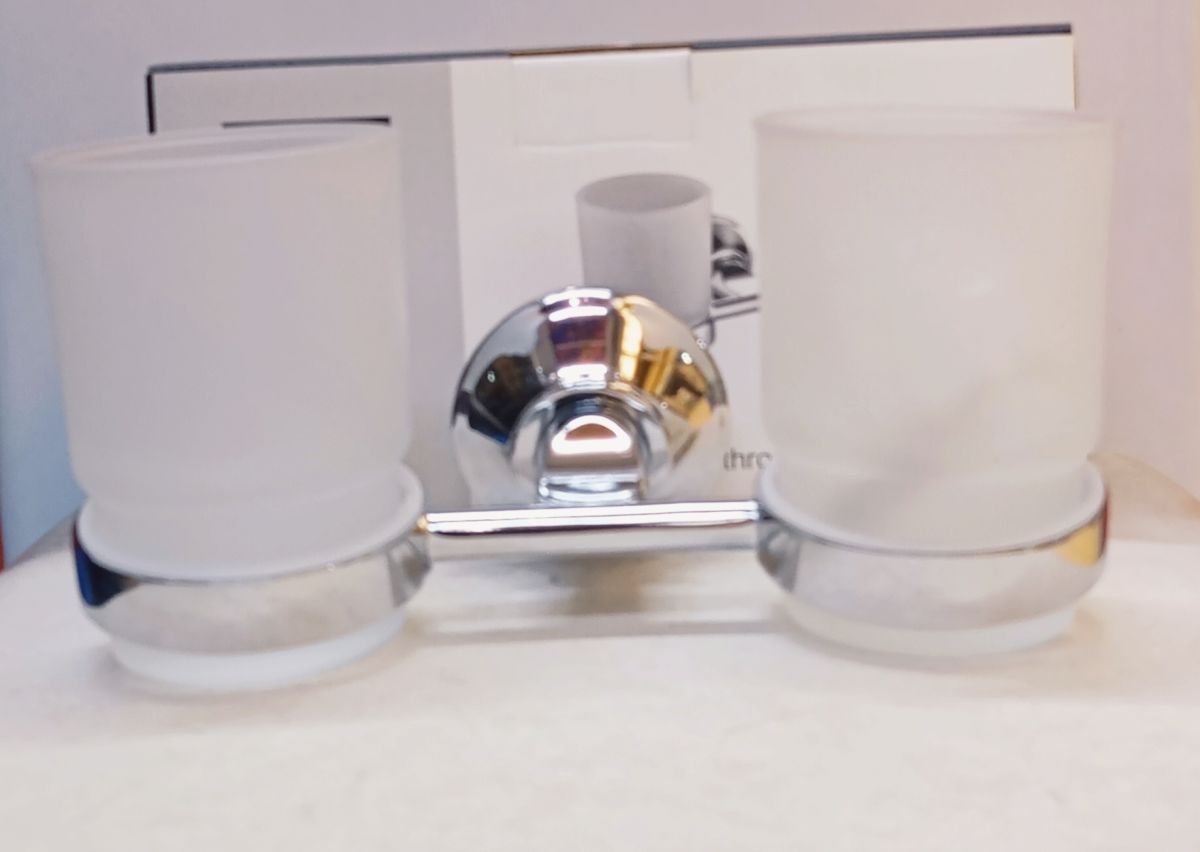 Double Tumbler holder