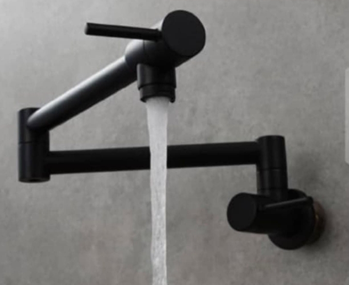 A kitchen potfiller